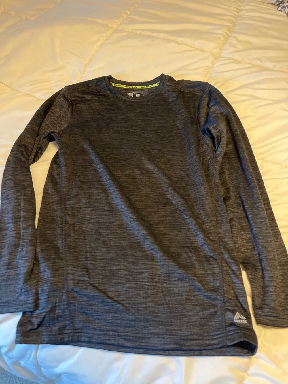 Men’s Medium RBX long sleeve shirt